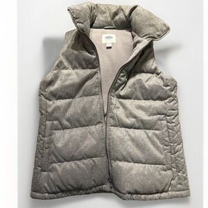 Old Navy Women's Grey Quilted Puffer Vest Fleece Lined Size M‎ Y2K Travel Hiking